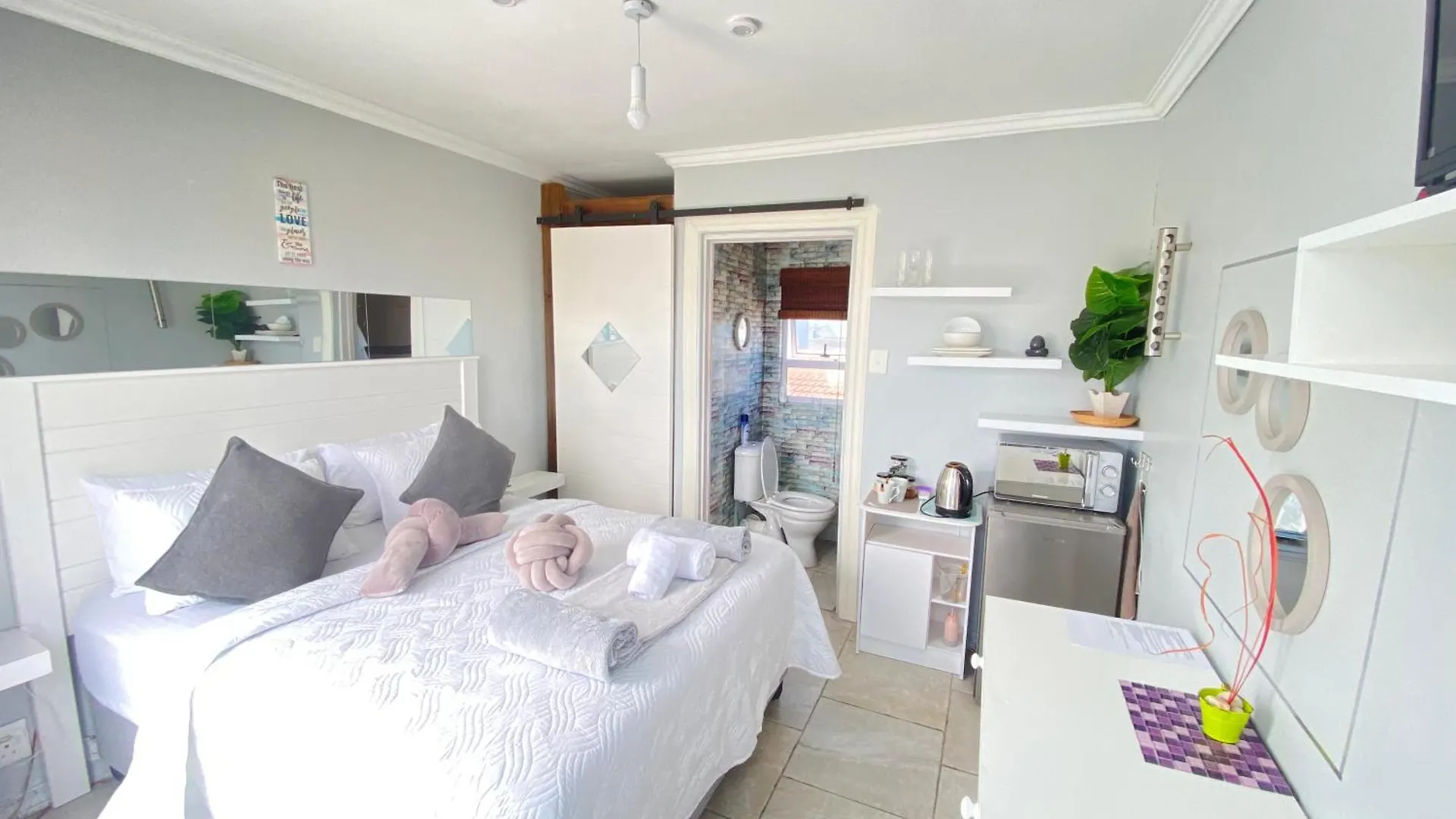 Guest house Kwaaamiii Hotel Cape Town