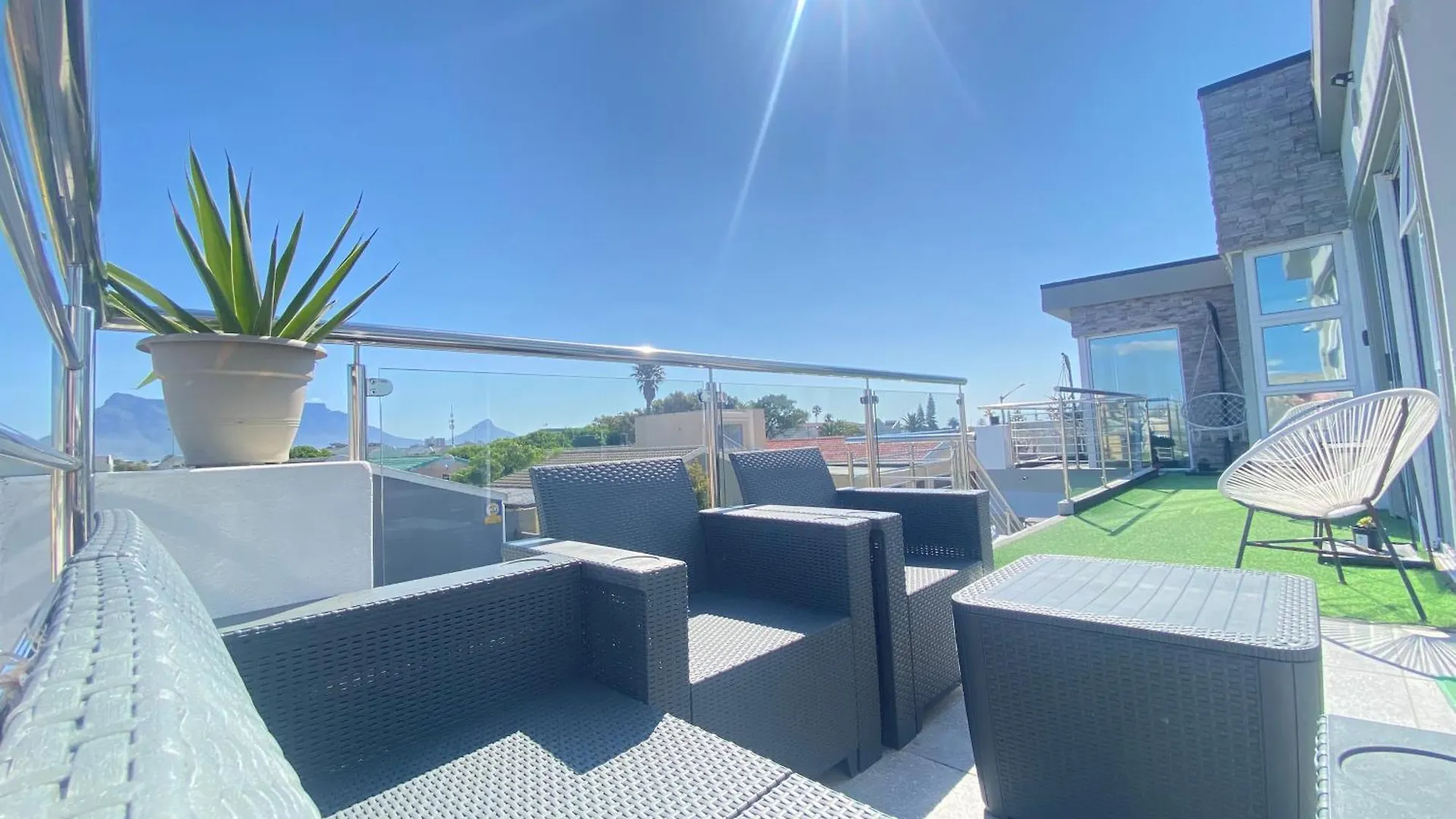 Kwaaamiii Hotel Cape Town South Africa